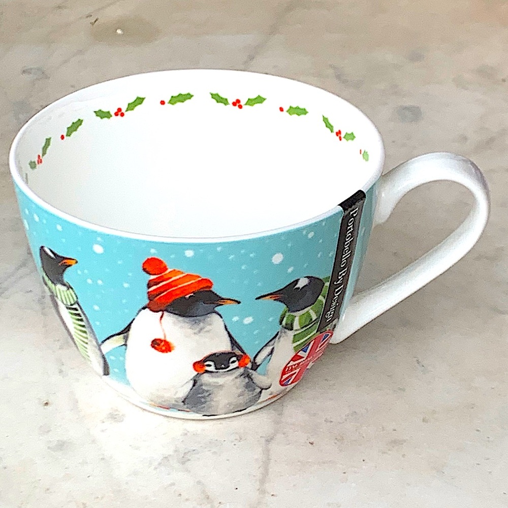 PORTOBELLO BY DESIGN MUG PENGUIN LET IT SNOW